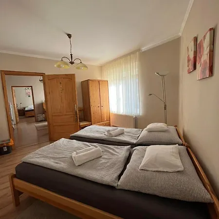 Eckhardt Vendeghaz Guest house