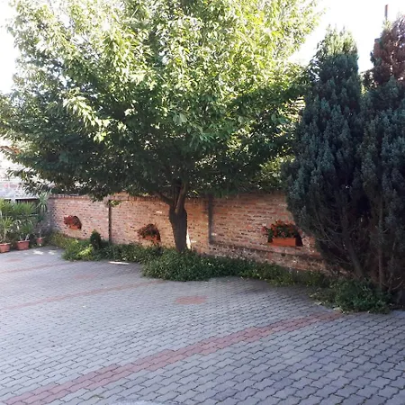Eckhardt Vendeghaz Gasthof 3*
