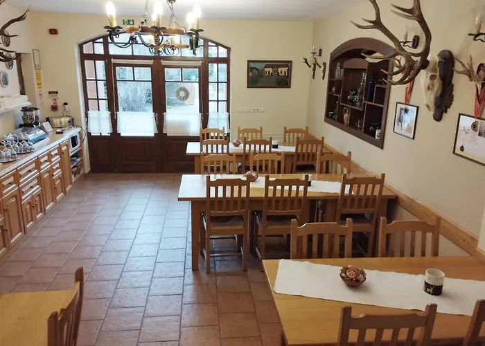 Eckhardt Vendeghaz 3*