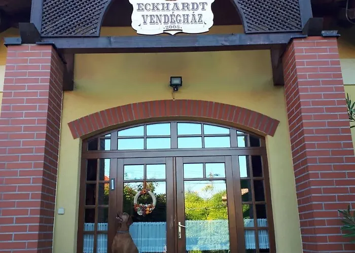 Eckhardt Vendeghaz Pensionat 3*